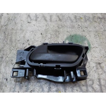 MANETA INTERIOR DELANTERA IZQUIERDA 