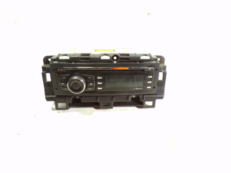 Recambio de sistema audio / radio cd para peugeot 208 1.6 blue-hdi fap referencia OEM IAM 16087579ZD 98051026ZD 