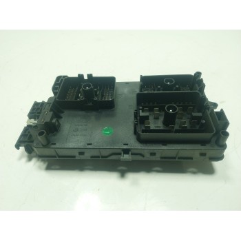 CAJA RELES / FUSIBLES 13485541 529050199 