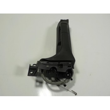 MANETA INTERIOR LATERAL IZQUIERDA A4477607400 