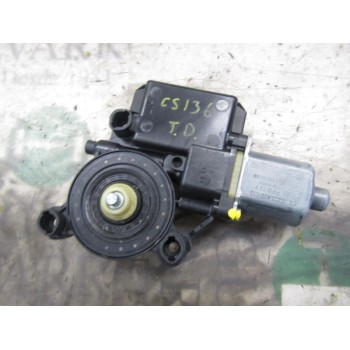 MOTOR ELEVALUNAS TRASERO DERECHO 6R0959812NZ04 6R0959812F S850311054B
