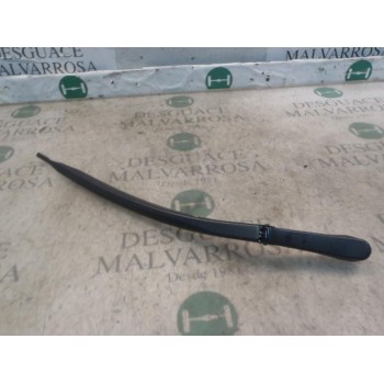 BRAZO LIMPIA DELANTERO DERECHO 