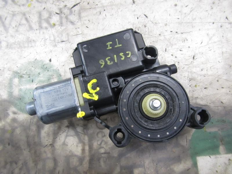 Recambio de motor elevalunas trasero izquierdo para volkswagen polo (6r1) advance referencia OEM IAM 6R0959811NZ04 6R0959811F S8