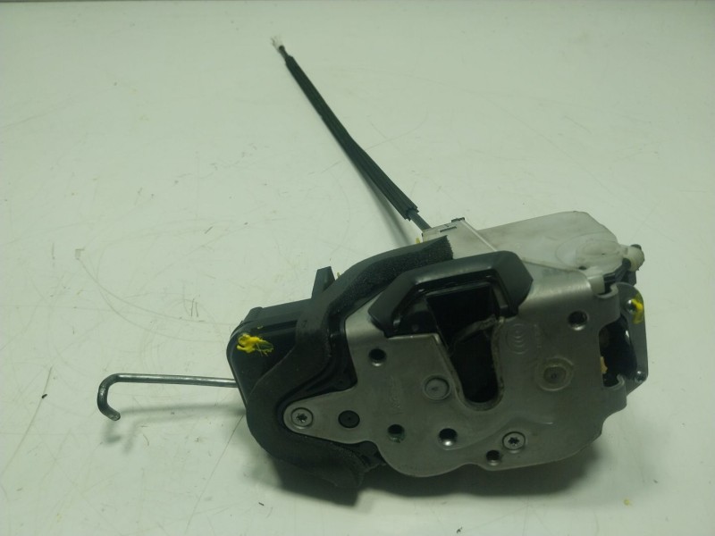 Recambio de cerradura puerta delantera izquierda para opel insignia a (g09) 1.4 (68) referencia OEM IAM 13503149  