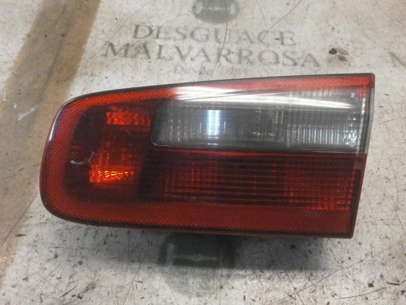 Recambio de piloto trasero derecho interior para renault laguna ii (bg0) authentique referencia OEM IAM   