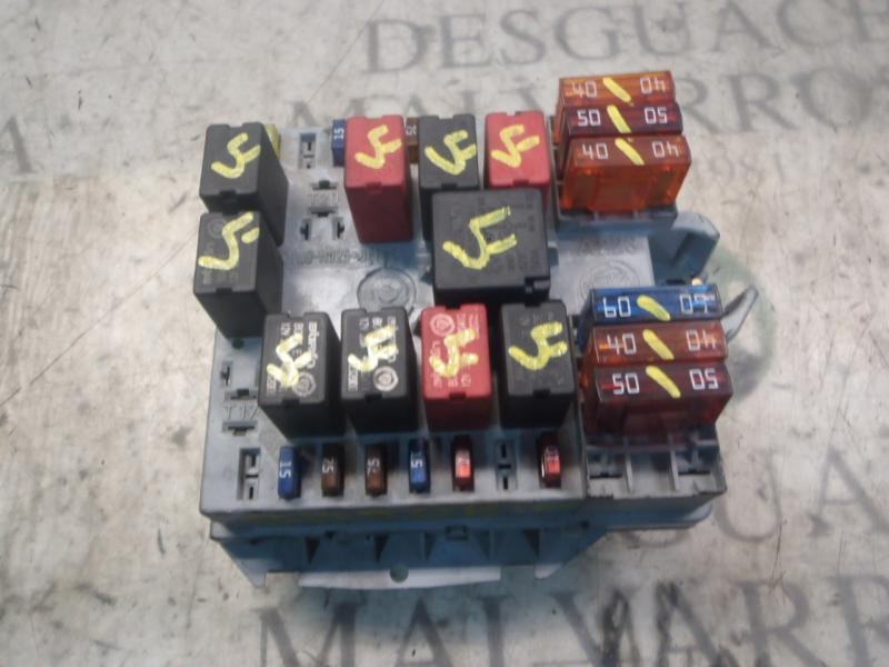 Recambio de caja reles / fusibles para alfa romeo 147 (190) 1.9 jtd 16v 150 distinctive referencia OEM IAM   