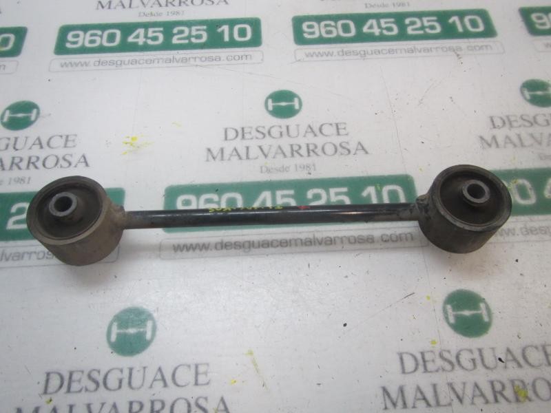 Recambio de brazo suspension superior trasero izquierdo para kia sorento 2.5 crdi cat referencia OEM IAM 552003E000  