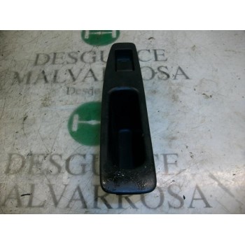 MANDO ELEVALUNAS TRASERO DERECHO 