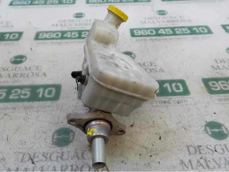 Recambio de bomba freno para jeep patriot 2.0 crd cat referencia OEM IAM 5175704AA  