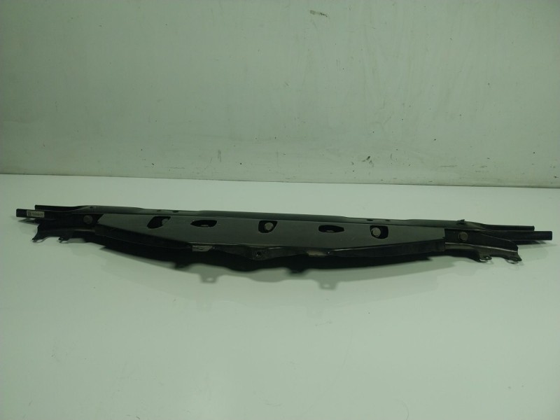 Recambio de travesaño superior para bmw 5 (f10) 520 d referencia OEM IAM  720069007 