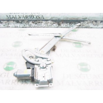 ELEVALUNAS DELANTERO DERECHO 