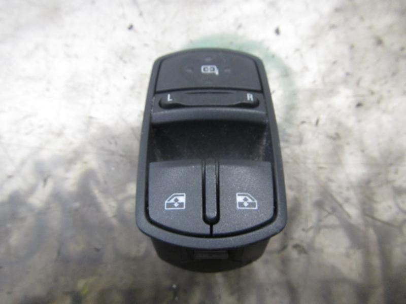 Recambio de mando elevalunas delantero izquierdo para opel corsa d ´´111 years´´ referencia OEM IAM   