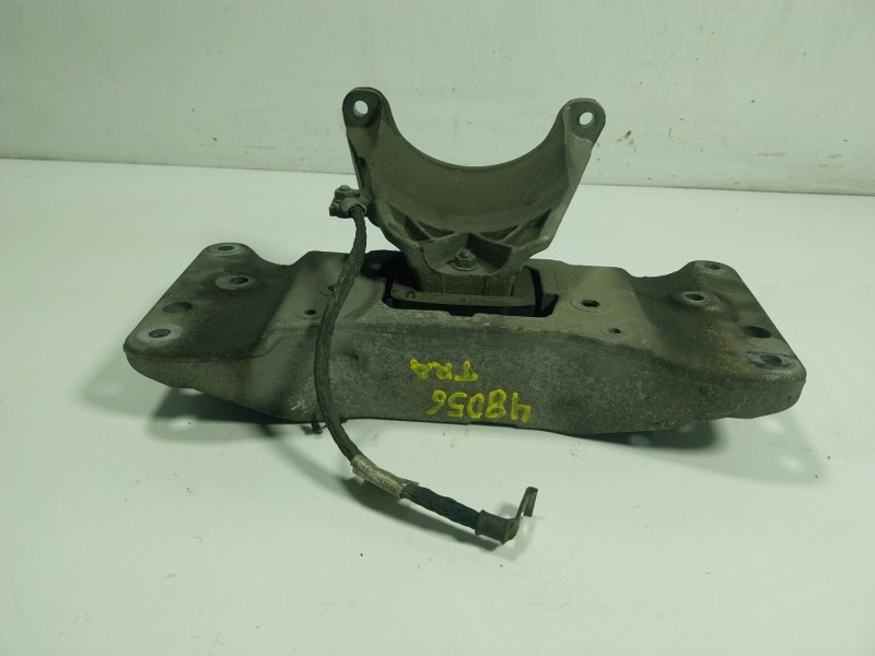 Recambio de soporte cambio para bmw 5 (f10) 520 d referencia OEM IAM 22316769848  22316781222