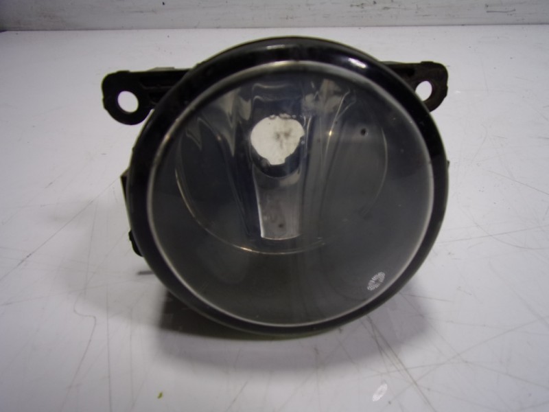 Recambio de faro antiniebla izquierdo para dacia duster ambiance 4x2 referencia OEM IAM 8200074008 89202503 