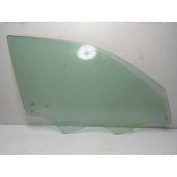 CRISTAL PUERTA DELANTERO DERECHO 82G845202 