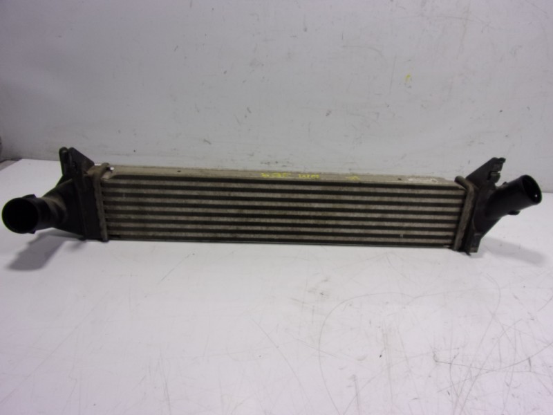 Recambio de intercooler para dacia duster ambiance 4x2 referencia OEM IAM 8200409045 8200409045A 