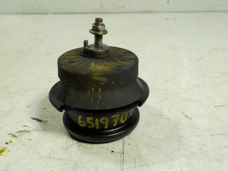 Recambio de soporte motor derecho para infiniti q50 q50 premium referencia OEM IAM   