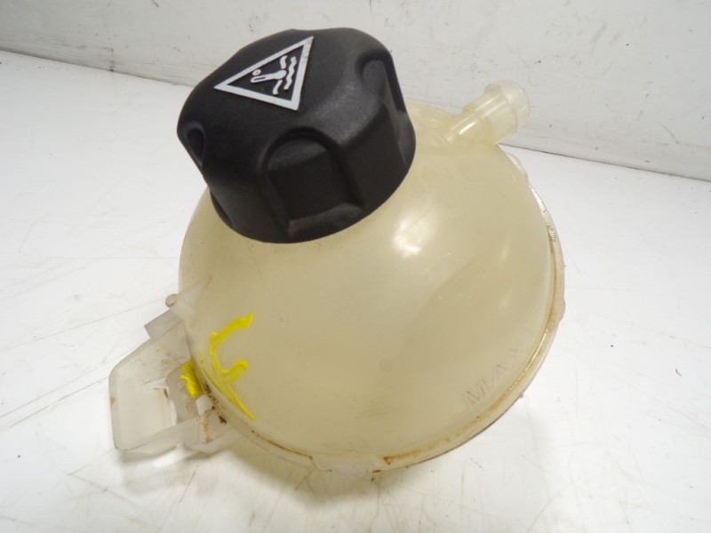 Recambio de deposito expansion para opel grandland x 1.5 cdti dpf referencia OEM IAM  9678514680 