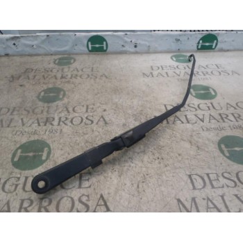 BRAZO LIMPIA DELANTERO DERECHO 