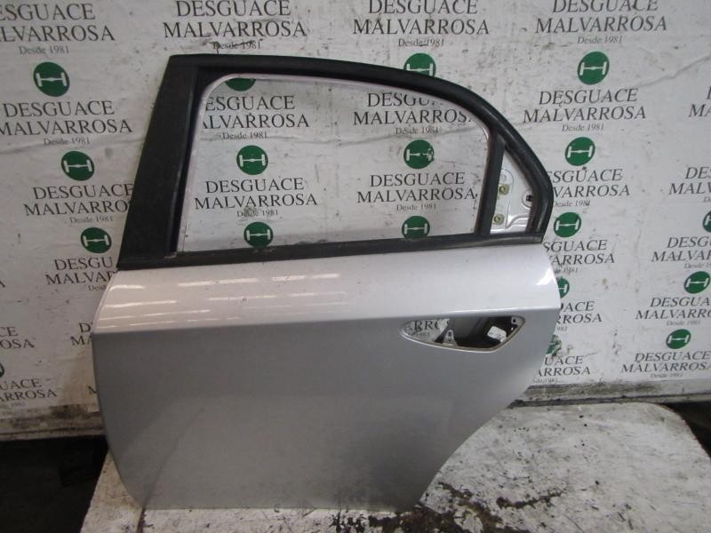 Recambio de puerta trasera izquierda para alfa romeo 159 (140) 1.9 jtd cat referencia OEM IAM 50513857  