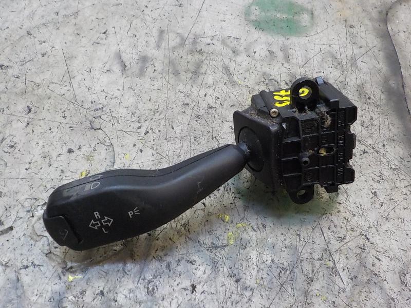 Recambio de mando intermitentes para bmw x3 (e83) 2.0 16v diesel cat referencia OEM IAM 61318363668  