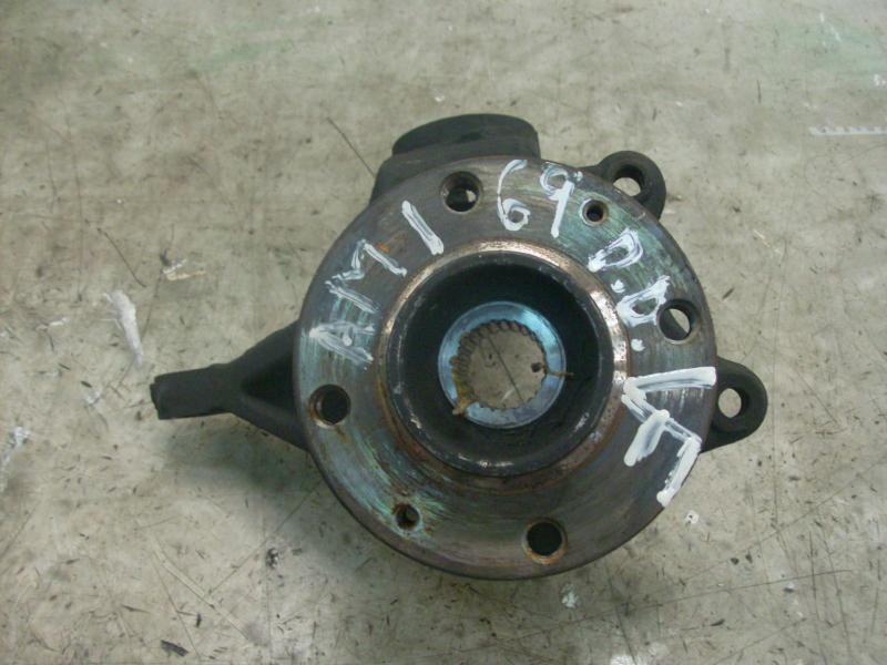 Recambio de mangueta delantera derecha para citroën xsara berlina 1.9 diesel referencia OEM IAM   