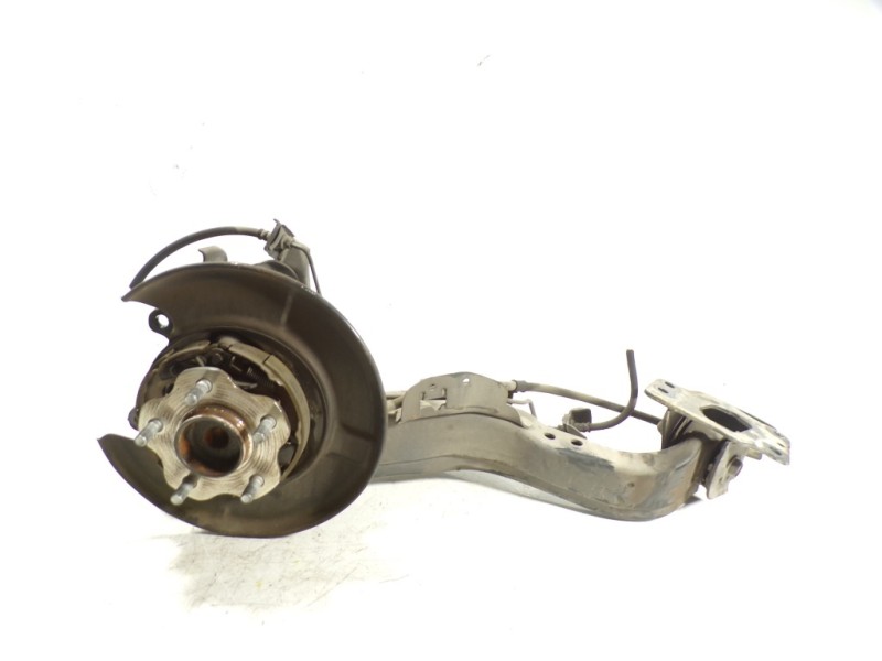 Recambio de mangueta trasera derecha para nissan qashqai (j10) 1.6 16v cat referencia OEM IAM 55501JD00A  