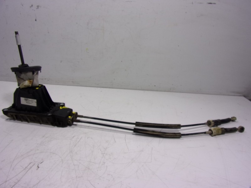 Recambio de palanca cambio para dacia duster ambiance 4x2 referencia OEM IAM 349015922R 8200760429D 