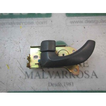 MANETA INTERIOR DELANTERA IZQUIERDA 826103E000GW 