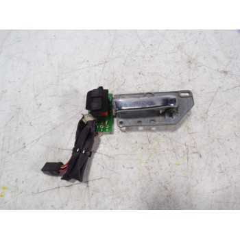 MANETA INTERIOR DELANTERA DERECHA 