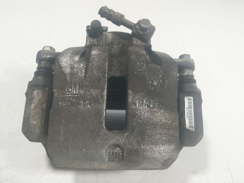 Recambio de pinza freno delantera derecha para opel insignia a (g09) 1.4 (68) referencia OEM IAM 13279639  