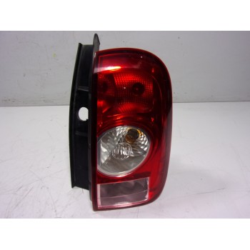 PILOTO TRASERO DERECHO 265500033R 265500033R 