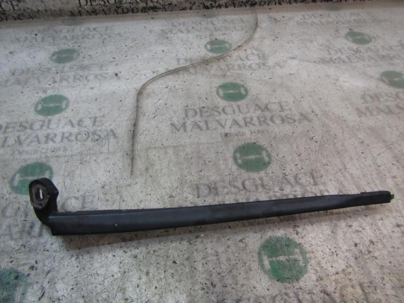 Recambio de brazo limpia delantero izquierdo para seat leon (1p1) 1.9 tdi referencia OEM IAM 1P0955409A1P9  