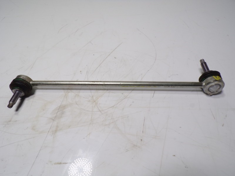 Recambio de tirante delantero derecho para toyota proace city 1.5 dci referencia OEM IAM SU001B1574  