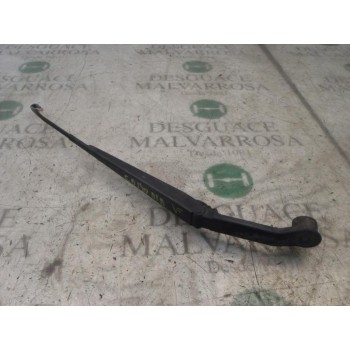 BRAZO LIMPIA DELANTERO DERECHO 