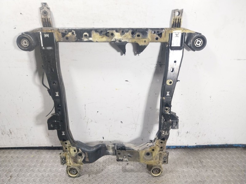 Recambio de puente delantero para opel insignia a (g09) 1.4 (68) referencia OEM IAM 13338889  