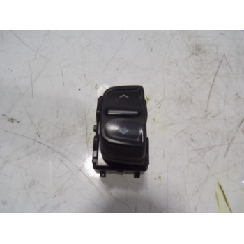MANDO ELEVALUNAS DELANTERO DERECHO 254214937R 254214937R 
