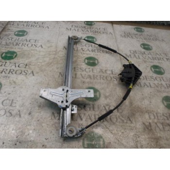 ELEVALUNAS DELANTERO DERECHO 