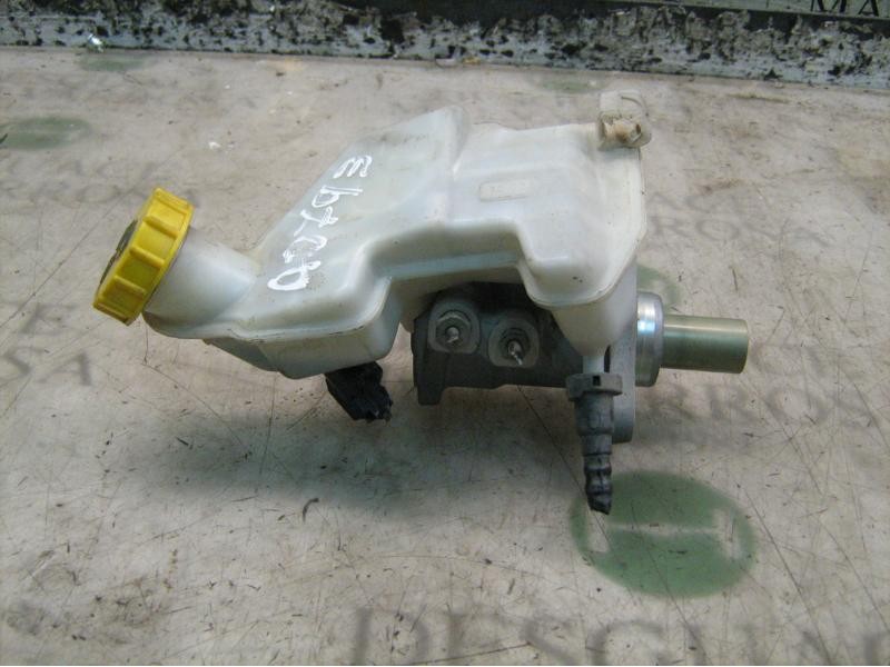 Recambio de bomba freno para ford fiesta (cbk) ghia referencia OEM IAM   