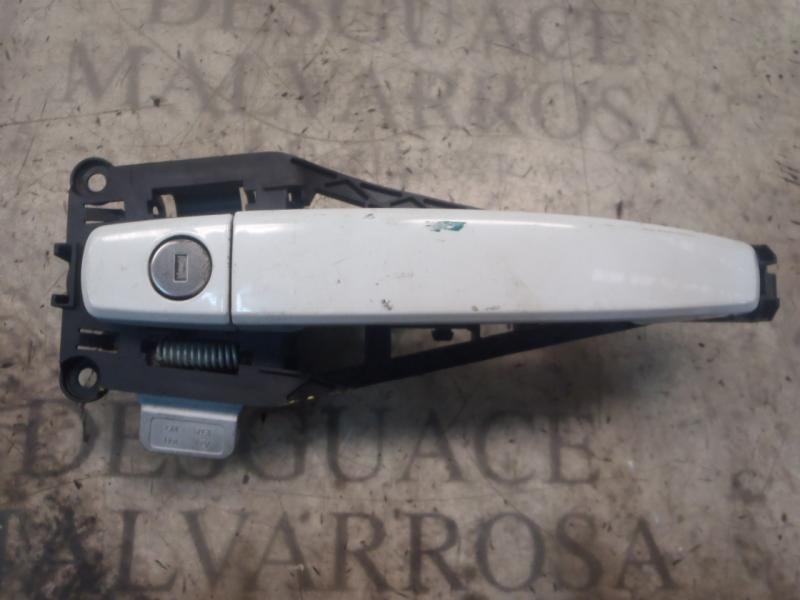 Recambio de maneta exterior delantera derecha para opel corsa d cosmo referencia OEM IAM   