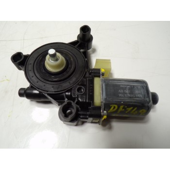 MOTOR ELEVALUNAS DELANTERO DERECHO 8W0959802 8W0959802 0130822704