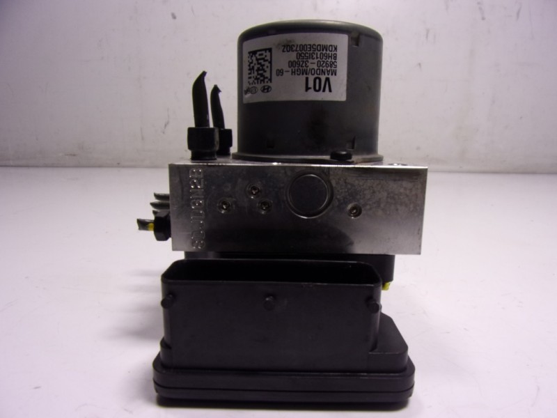 Recambio de abs para hyundai i40 1.7 crdi cat referencia OEM IAM 589203Z600 589203Z600 