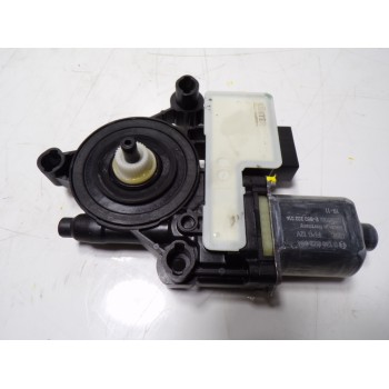 MOTOR ELEVALUNAS TRASERO DERECHO 5Q0959408 5Q0959408 0130822694