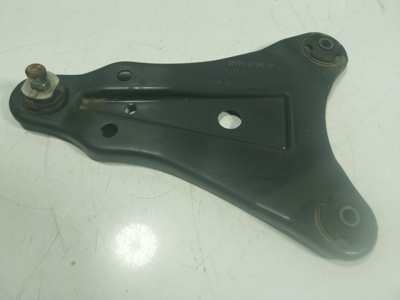 Recambio de brazo suspension inferior delantero izquierdo para renault twizy urban referencia OEM IAM   