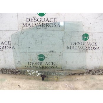 CRISTAL PUERTA TRASERO DERECHO 