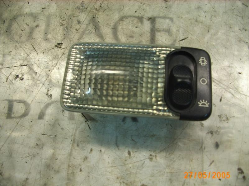 Recambio de piloto interior para citroën xsara berlina 2.0 hdi sx (66kw) referencia OEM IAM   