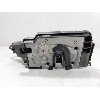 CERRADURA PUERTA DELANTERA IZQUIERDA A4477200035 