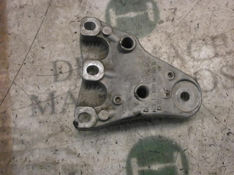 Recambio de soporte motor trasero para volkswagen polo (9n3) edition referencia OEM IAM   