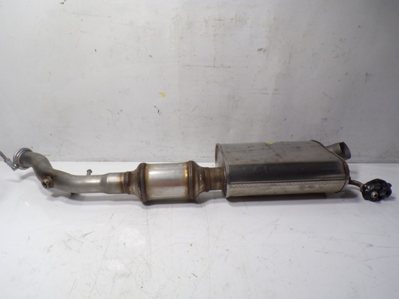 Recambio de catalizador para toyota proace referencia OEM IAM   