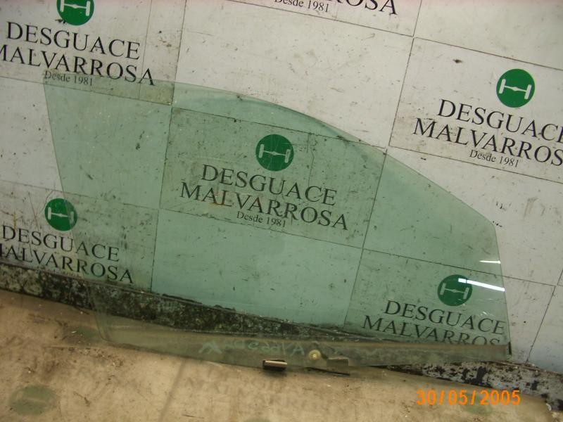 Recambio de cristal puerta delantero derecho para ford fiesta (cbk) ghia referencia OEM IAM   